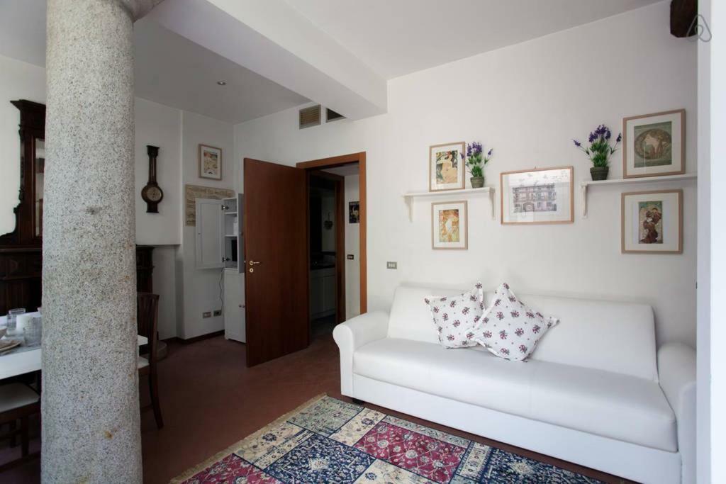 Charming Navigli Lejlighed Milano Eksteriør billede